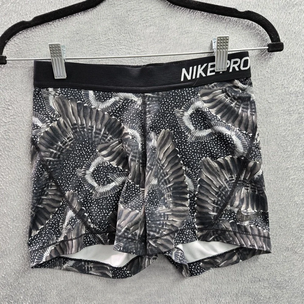 Nike *** tear